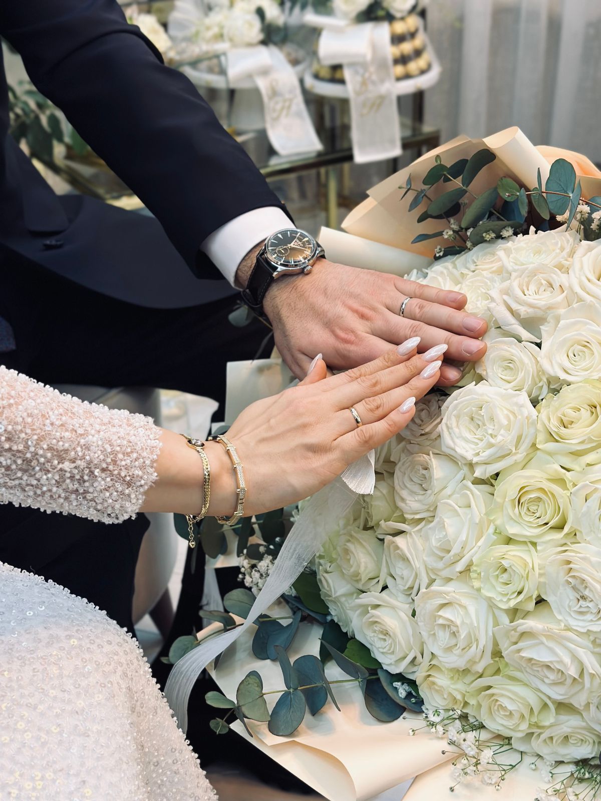 Wedding rings and bouquet