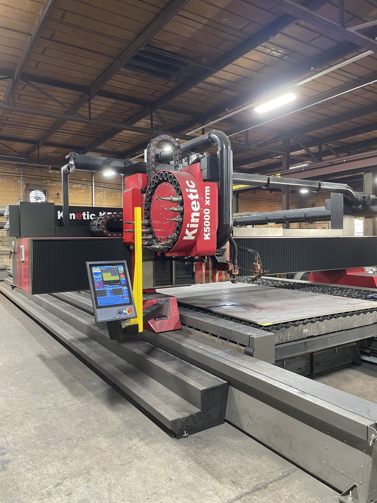 Kinetic K5000 xrm drill head and operator control screen