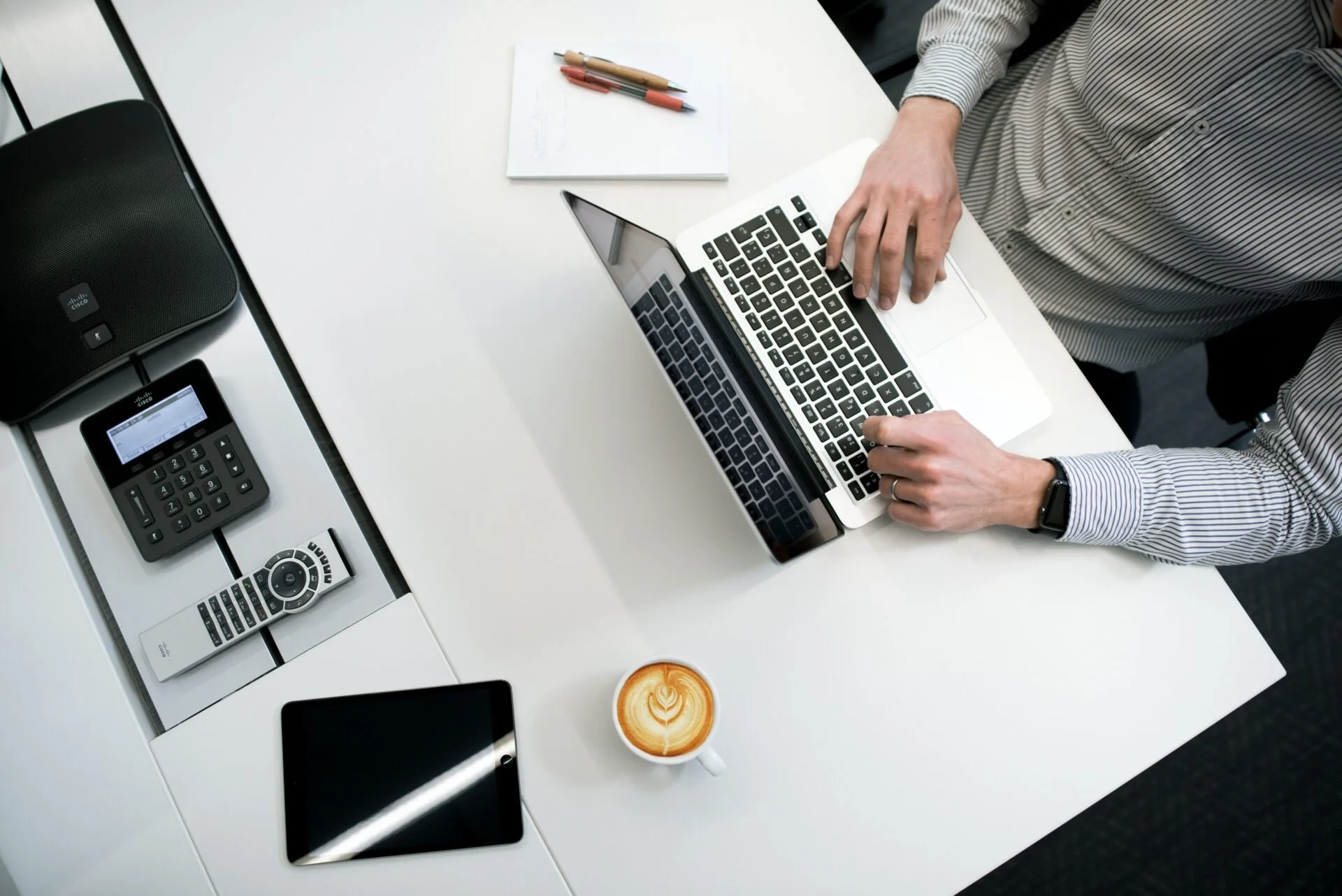 Build Your Audience Base With Social Media Advertising